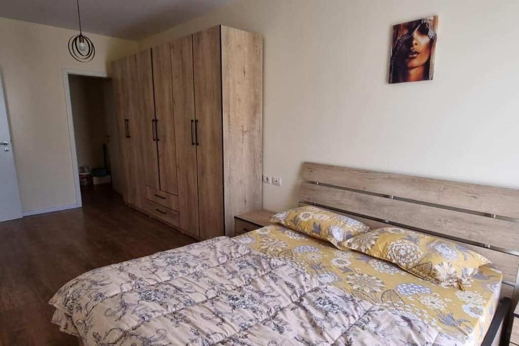 New & Great Located Apartment Near Center Τίρανα Εξωτερικό φωτογραφία
